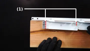 Si le mécanisme comporte des portes-lames en trop