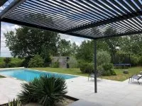 Article thumbnail: La pergola moderne de Victor et Lisa 